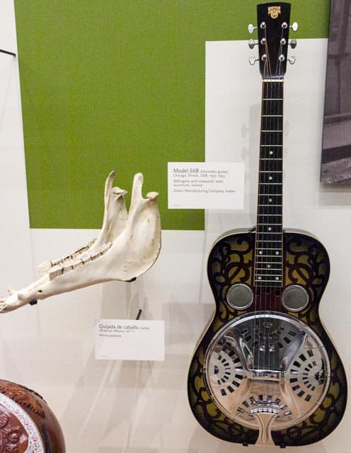 Dobro — archival photograph